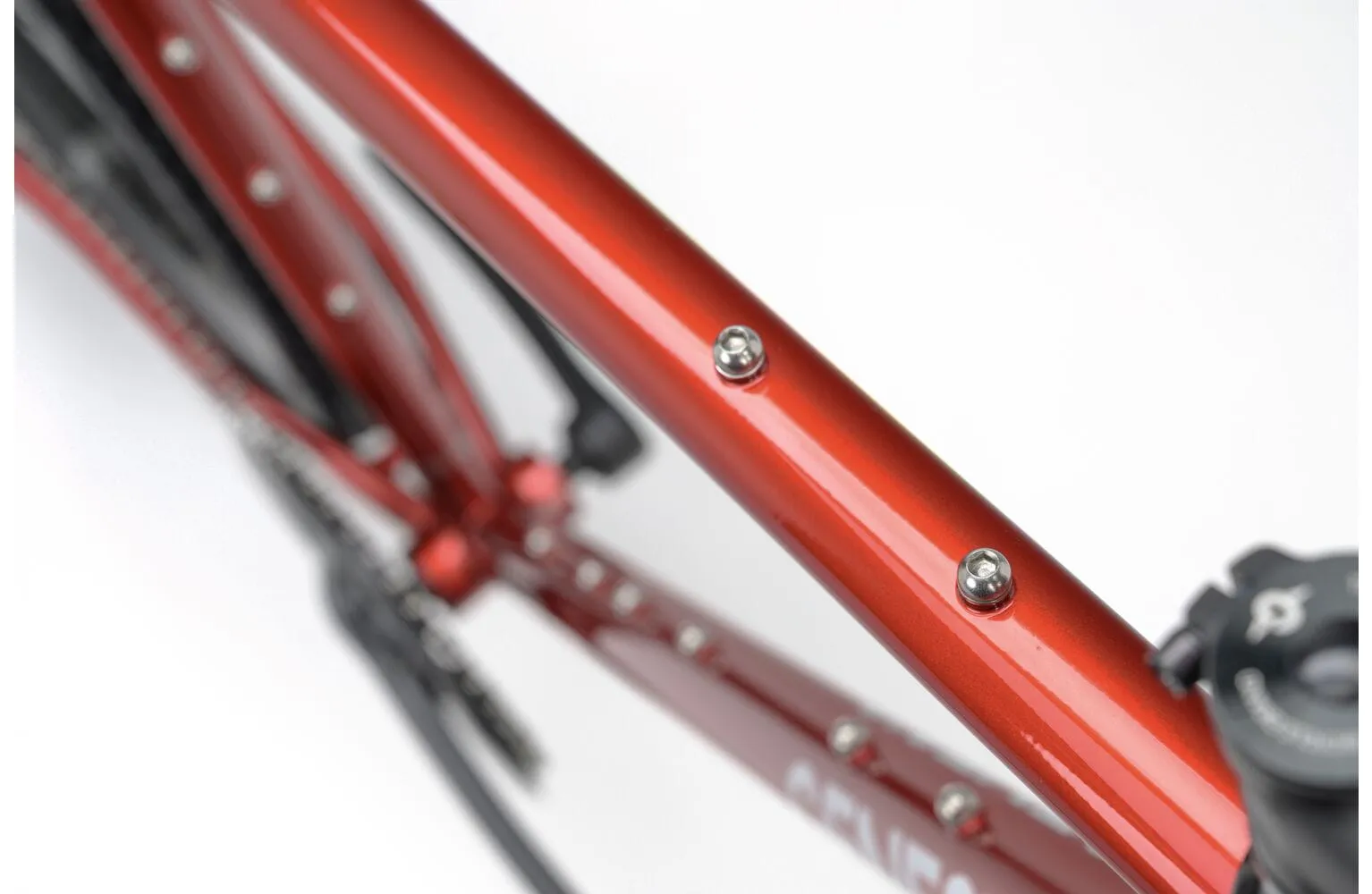 Genesis Croix de Fer 10 FB